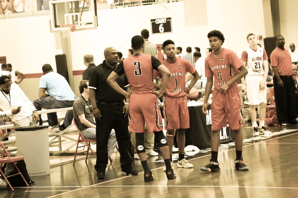 CALIFORNIA SUPREME ELITE 17U EYBL: FINISH THE REGULAR SEASON 10-6 OVERALL QUALIFYING FOR THE 2016 PEACH JAM NIKE NATIONAL FINALS